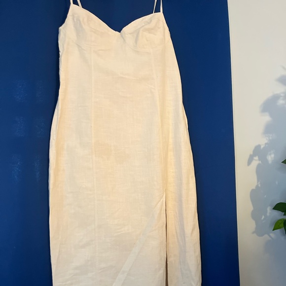 MIDI dress with slit - Picture 1 of 4